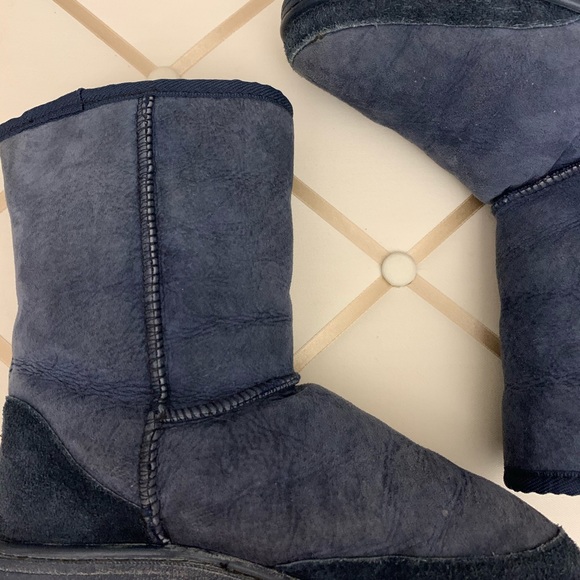 Vintage ugg boots - Picture 6 of 8